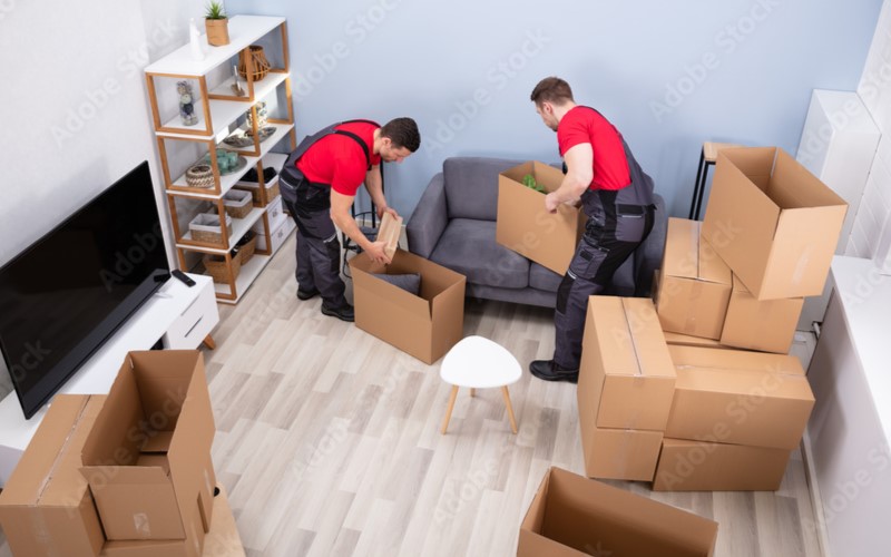 Villa Movers in Emirates Hills